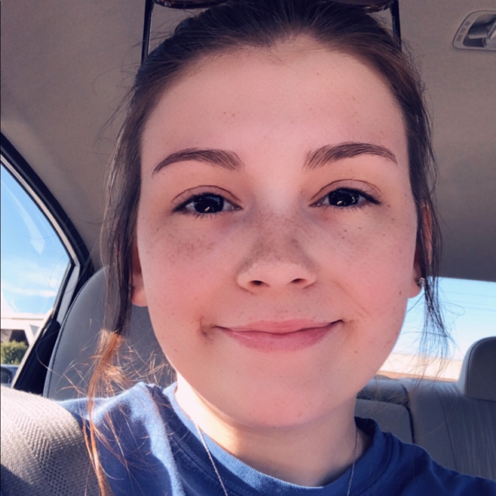 Meet your Posher, Katelin